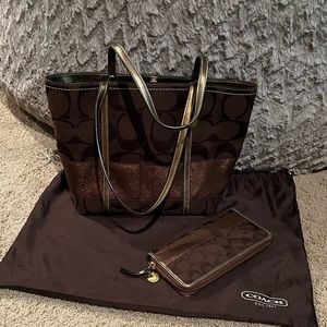 Coach small tote with matching wallet